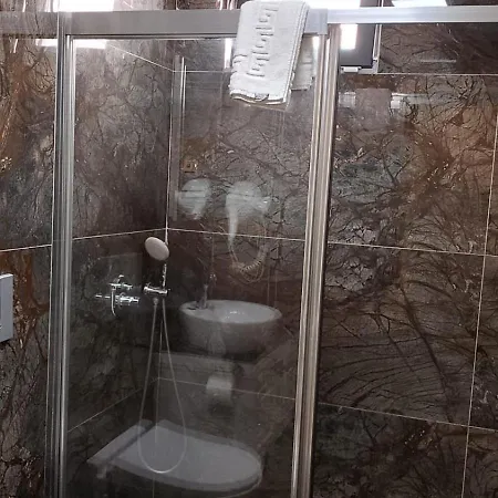 Kalispera לינה וארוחת בוקר אנטליה